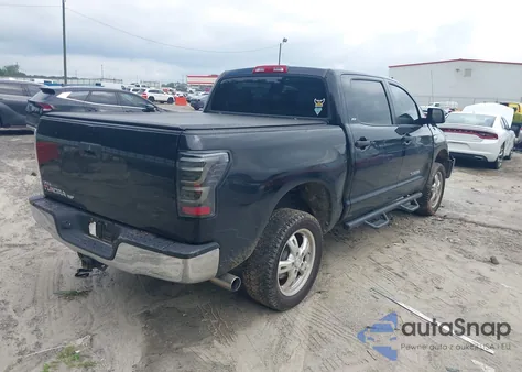 2008 Toyota Tundra Sr5 5.7L V8 z USA, uszkodzony, nr VIN 5TFEV54148X058378